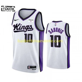 Maillot Basket Sacramento Kings DOMANTAS SABONIS 10 Nike ASSOCIATION EDITION 2023-2024 Blanc Swingman - Enfant